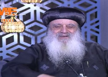 الأنبا بولا على الهواء يلبي لطفل أمنيه ويبارك للنادي الاهلي لحصوله على المركز الثالث في كأس العالم للأندية