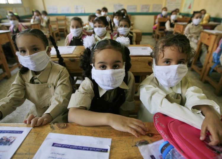 إجراءات عاجلة داخل المدارس لوقاية الطلاب من فيروس ماربورج 1 الطلاب