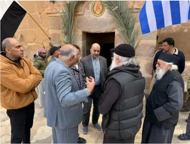 محافظة جنوب سيناء تسلم الهدية السنوية لدير سانت كاترين بمناسبة عيد القديسة 2 99 7