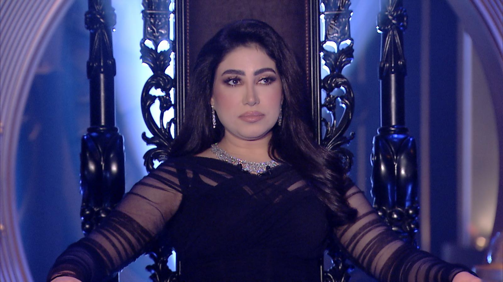 ضرب وتبادل الألفاظ بين بوسي وهشام ربيع في فندق شهير بعد الطلاق 4 bosy larg