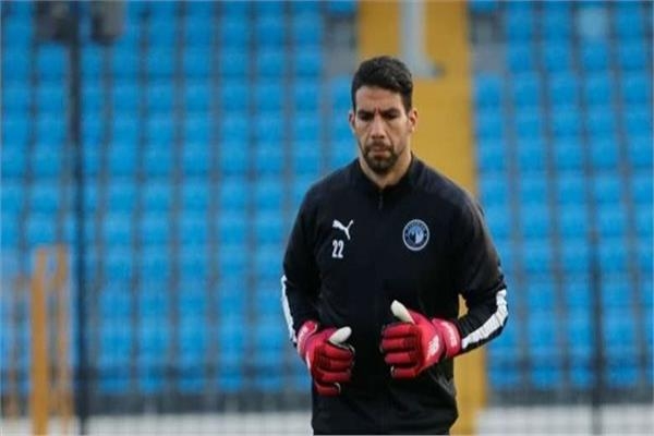 إكرامي يغادر المعسكر بشكل غامض شوف السبب 1 إكرامي يغادر المعسكر