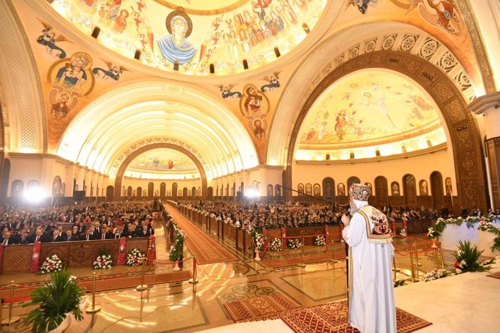 قداس عيد الميلاد بكاتدرائية ميلاد المسيح تعرف على استعدادات الكاتدرائية لتغطية الاحتفال 2 كلمة البابا تواضروس بقداس عيد الميلاد
