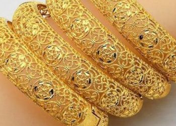ارتداء أكثر من إسورة ذهب في يد واحدة اعرفى ما سيحدث مفاجأة غير متوقعة