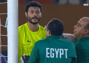 تفاصيل إصابة محمد الشناوي و ما مدة غياب حارس منتخب مصر