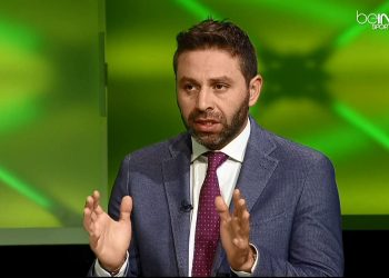 حازم إمام يندهش من أزمة المنتخب المصري اللغز غريب