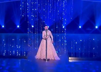 ظهور مؤثر للفنانة الكبيرة نجاة بعد غياب سنوات