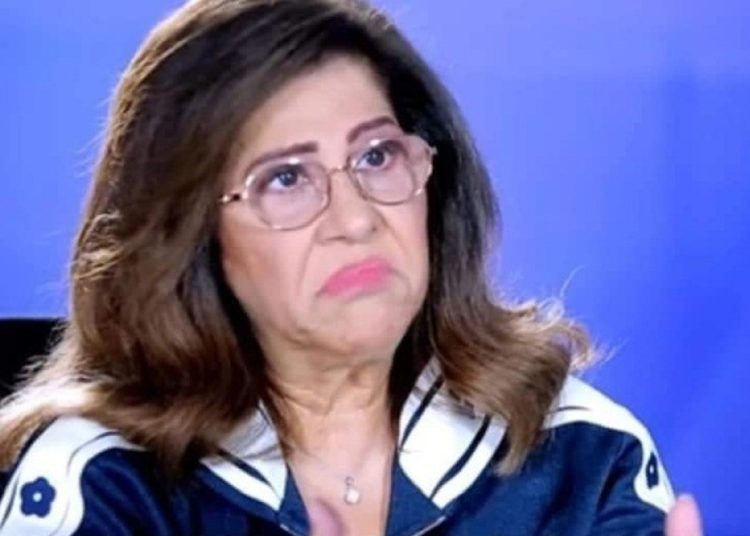 زلازل وحرب عالمية ثالثة ليلى عبد اللطيف خبيرة التنبؤات تفجر مفاجآت عام 2025 1 ليلى عبد اللطيف تثير الجدل