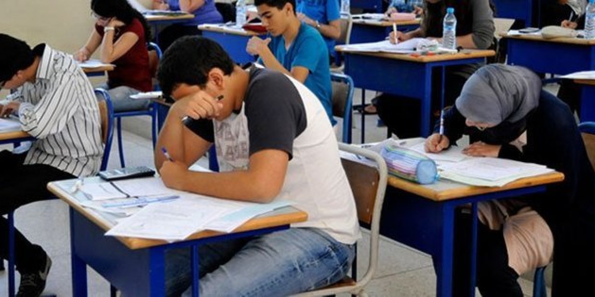 بالتفاصيل شروط التقديم وضوابط وخطوات امتحانات الثانوية العامة لطلاب الدمج 4 امتحانات الثانوية العامة