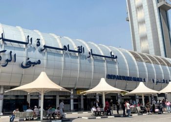 مطار القاهرة الدولي يقدم تطبيقًا إلكترونيًا جديدًا لخدمة المسافرين اعرف مزاياه 6 مطار القاهرة