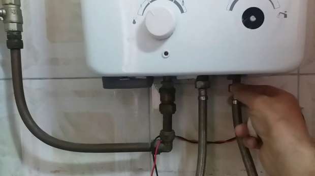 عادات خاطئة عند الاستحمام بالماء الساخن احذرها تؤدي إلى الوفاة 3 عادات خاطئة عند الاستحمام