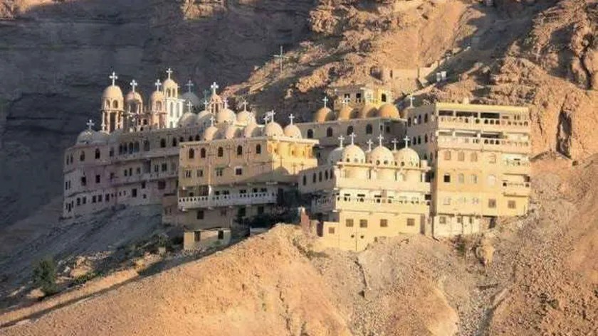 بالصور دير الأنبا بولا والأنبا أنطونيوس معالم تاريخية نادرة 3 دير الأنبا بولا والأنبا أنطونيوس