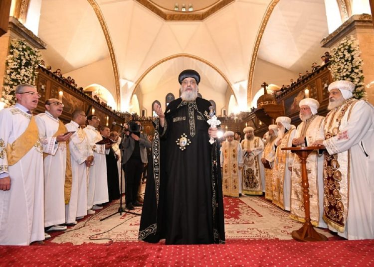 بالصور البابا تواضروس الثاني يدشن كنيسة العذراء بأرض الجولف عقب تجديدها 1 348223362 1037697420541898 6620654874558679687 n 550