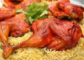 خطوات تحضير مندي الدجاج أكلة عربية مميزة وشهيرة