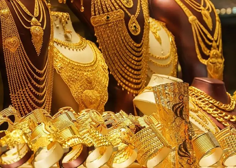 سعر الذهب اليوم 12-10-2024 في محلات الصاغة يقفز مجددا وهذا ثمن عيار 21 الآن 1 سعر الذهب