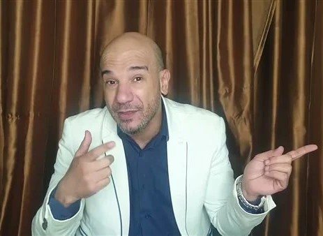 تفاصيل القبض على بلوجر شهير ونجله داخل فيلا فئ الإسكندرية 3 اليوتيوبر أكرم سلام
