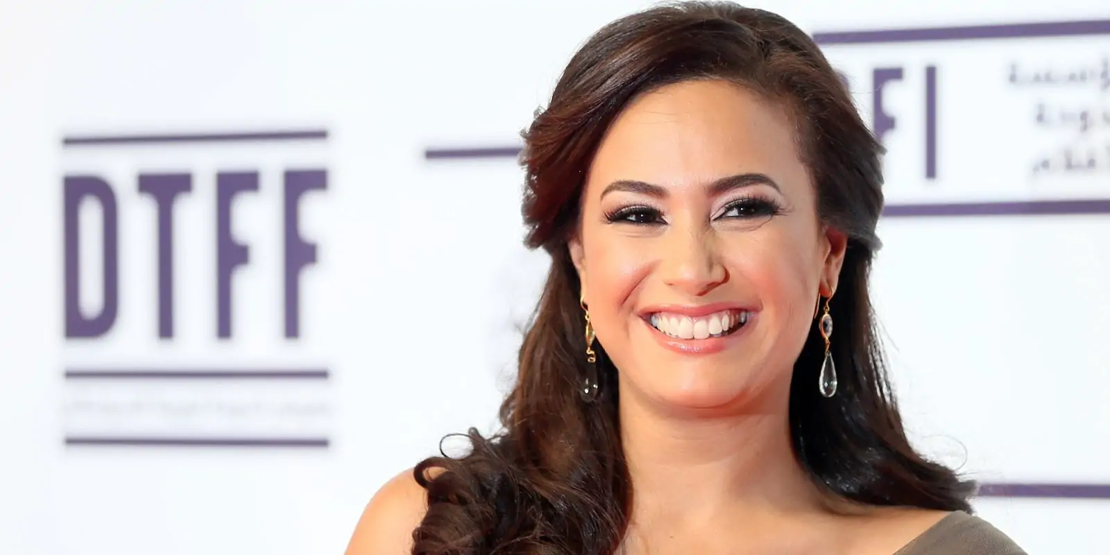 كشف حقيقة شطب الفنانة هند صبري من النقابة و المستشار القانوني للمهن التمثيلية يوضح تفاصيل القصة 4 حقيقة شطب الفنانة هند صبري