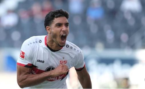 نادي ليفربول يقترب من ضم نجم منتخب مصر وبمساعدة محمد صلاح 3 عمر مرموش في طريقه إلى نادي ليفربول