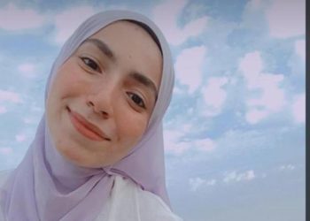 نيرة صلاح طالبة العريش