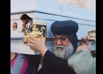بالصور قصة الست فوزية عاشت بمفردها وغادرت العالم وحيدة في عيد الأم