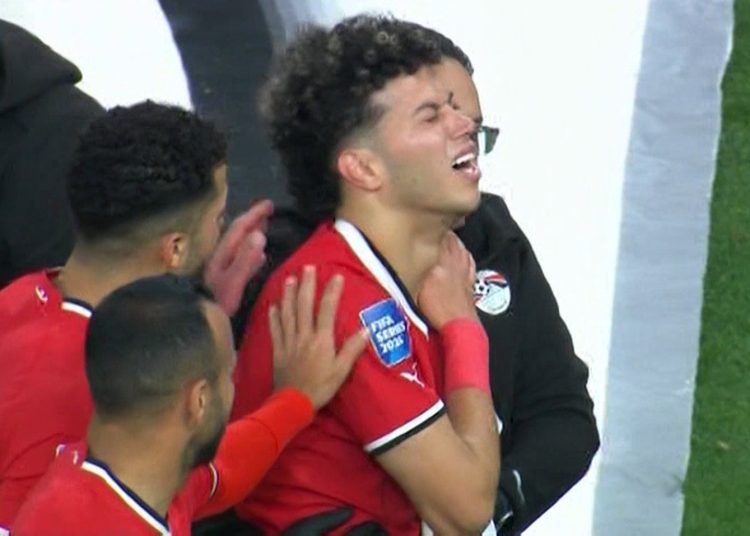 شاهد بالصورة أول ظهور للاعب إمام عاشور في النادي الأهلي بعد العملية 1 371299943 368559278888622 1988072444020261874 n 11