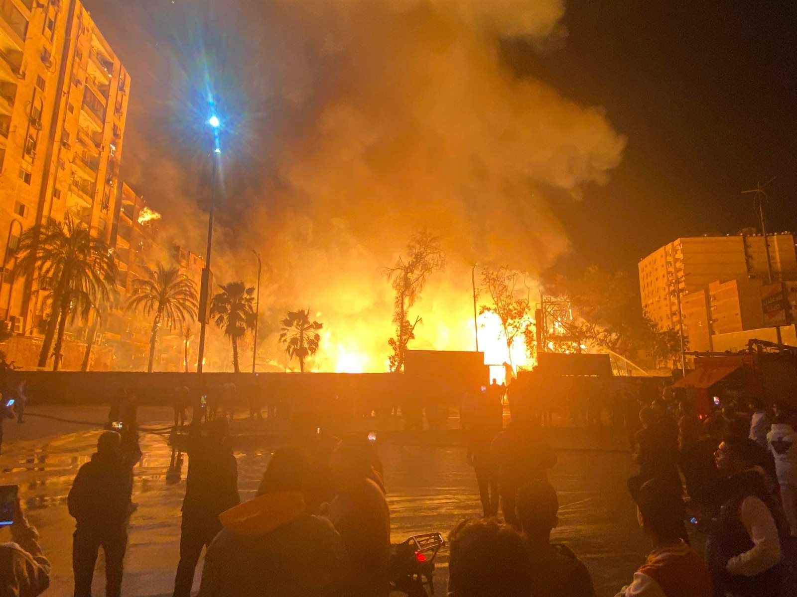 قرار عاجل من رئيس الوزراء بشأن حريق استوديو الأهرام 6 حريق استوديو الأهرام