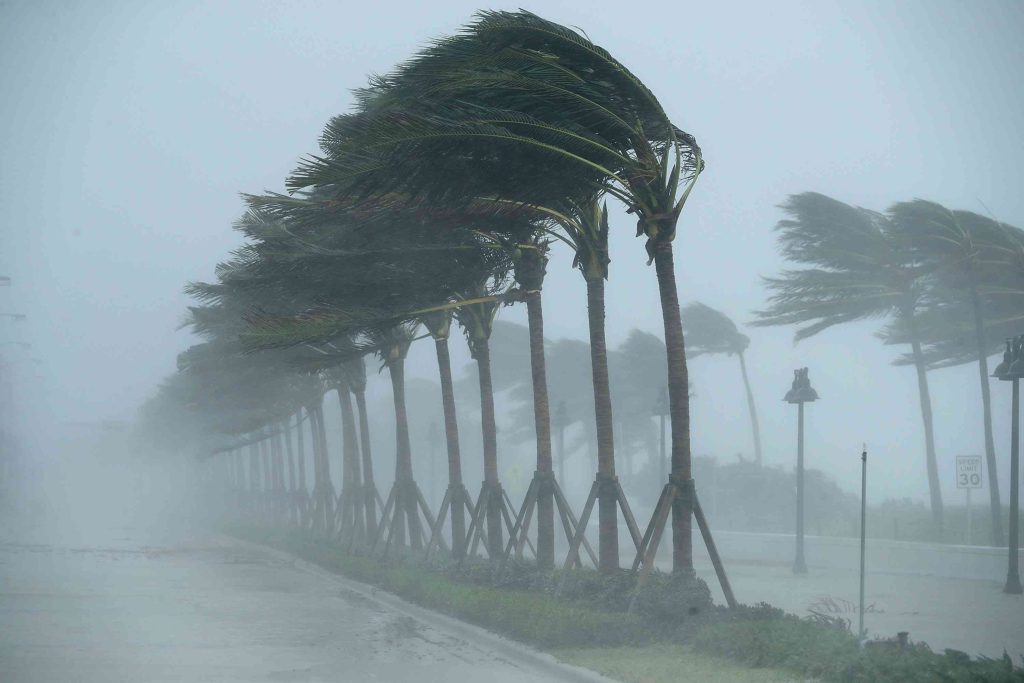الأرصاد الجوية تعلن مفاجأة عن تأثر البلاد بفيضانات خلال ساعات بعد الإمارات وعمان 3 الأرصاد الجوية