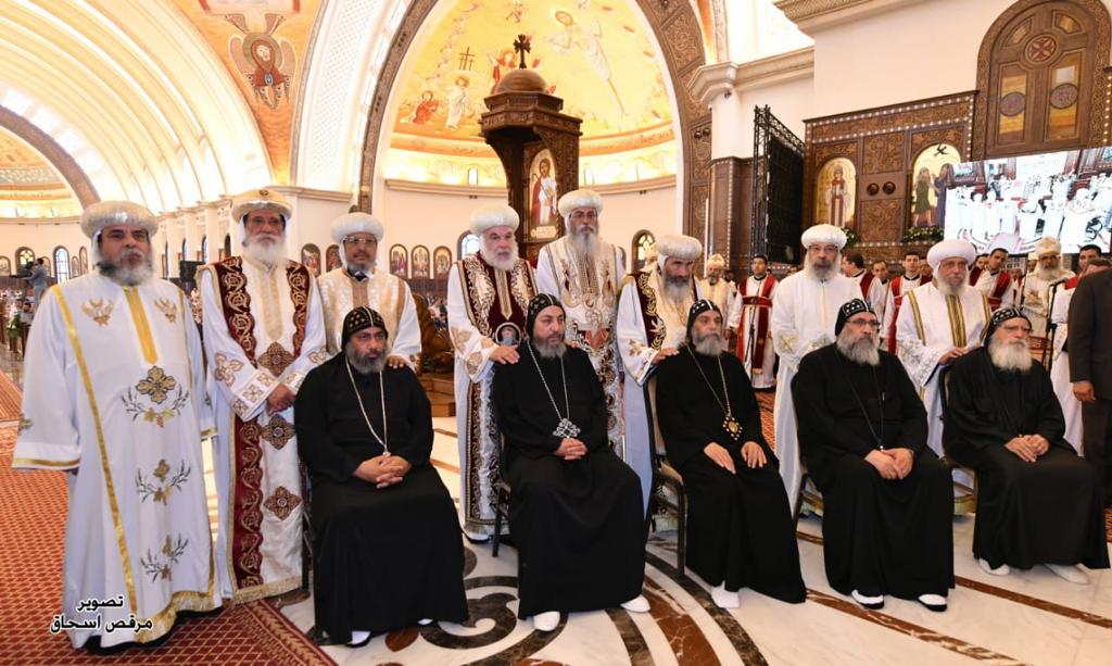 الكنيسة الأرثوذكسية عن صفات الأب الأسقف 