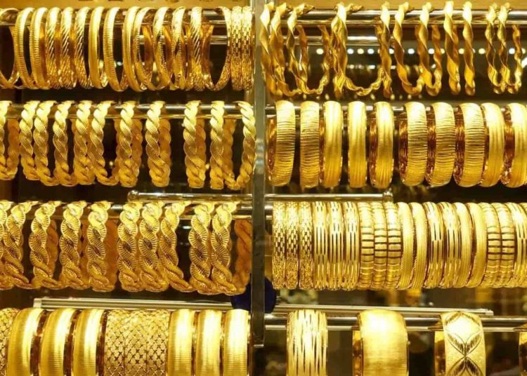 الذهب يستمر في الهبوط بآخر تعاملات 15/3/2024 وسعر ال21 مفاجأة 1 الذهب يعود للارتفاع