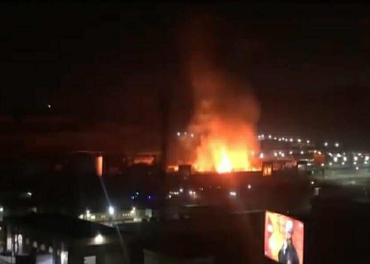 النيابة تصدر قرار عاجل عقب حريق شركة بتروجاس وكشف عدد الوفيات والمصابين 1 حريق