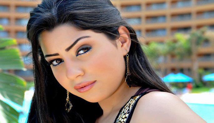 مفاجأة تكشفها آيتن عامر عن سبب الخلاف بينها وبين منه فضالي 2 مفاجأة تكشفها آيتن عامر
