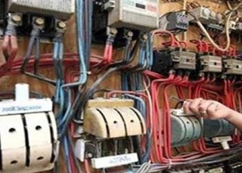 تعرف على سبب عودة انقطاع الكهرباء وتخفيف الأحمال ساعتين كل يوم
