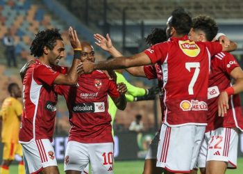 نجم النادي الأهلي عقب صاعقة القمة يطلب الرحيل بعد فوز الزمالك وهذه حالة اللاعب كهربا