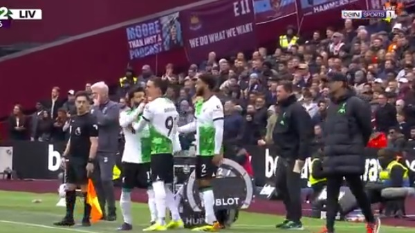 كلوب يخرج عن صمته ويعلق على مشاجرته العلنية مع محمد صلاح 4 مشادة محمد صلاح مع كلوب