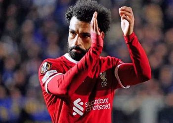 نادي ليفربول يحدد سعر بيع محمد صلاح بعد المشادة مع مدربه يورجن كلوب