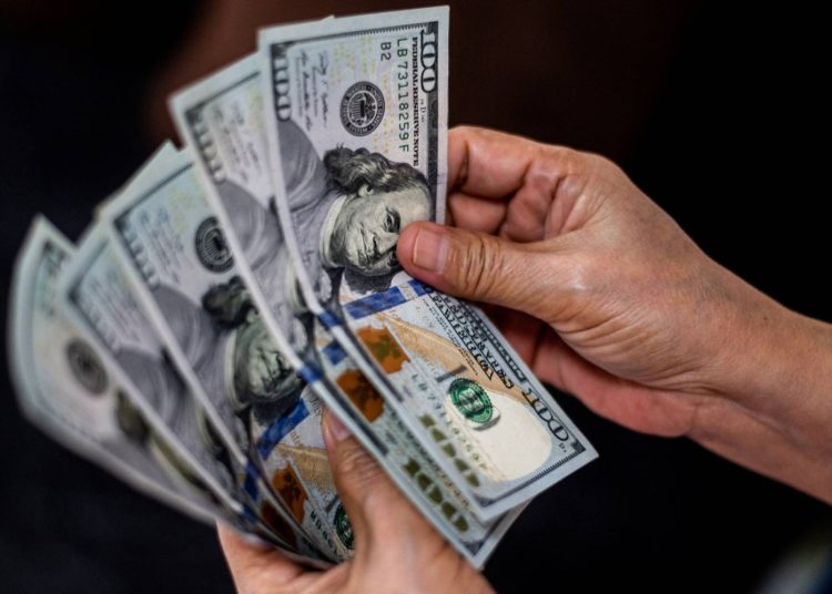 ارتفاع سعر الدولار اليوم 18يونيو2025 خلال منتصف التعاملات 1 زيادة سعر صرف الدولار