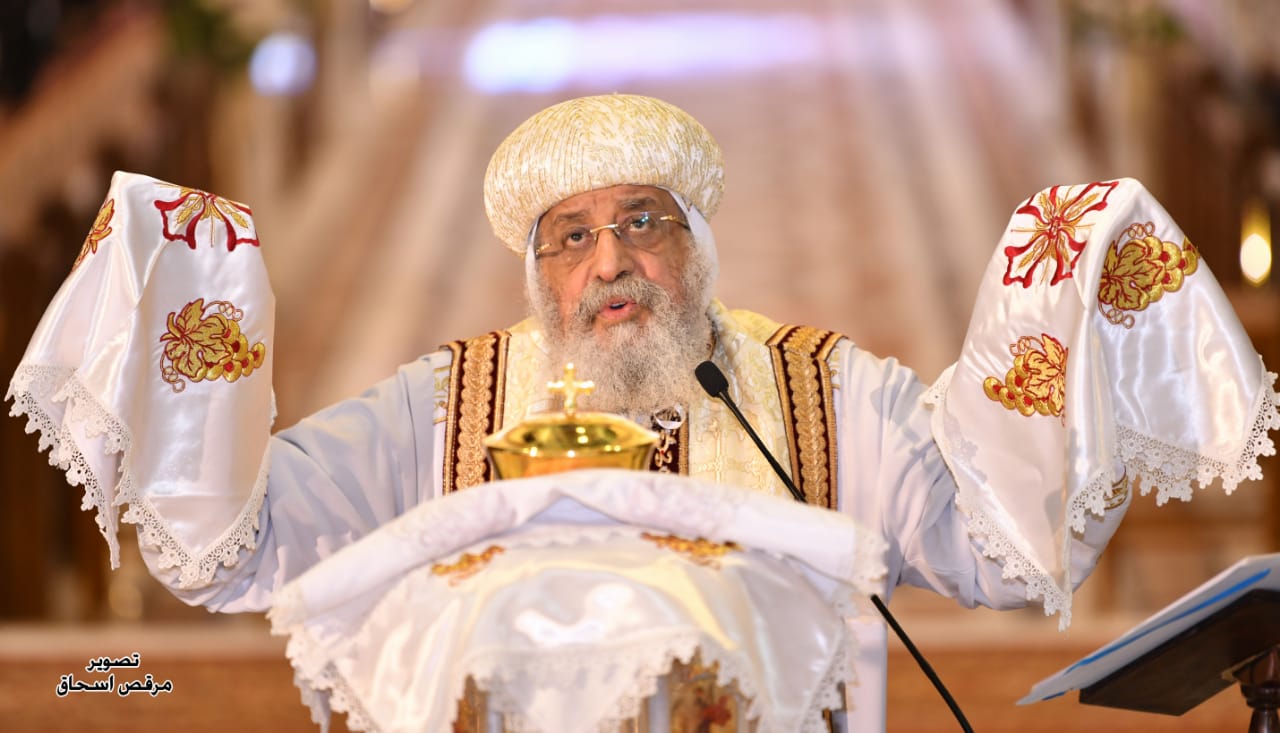 الرسالة الهامة التي تحدث عنها البابا تواضروس في قداس عيد القيامة المجيد 2 البابا تواضروس يهنأ المصريين