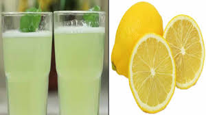 عصير الليمون يساعد