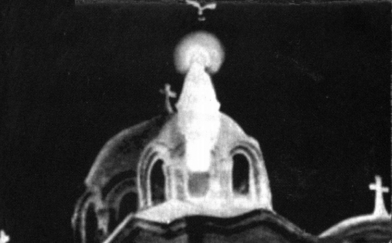 ظهور القديسة العذراء مريم في كنيستها بالزيتون