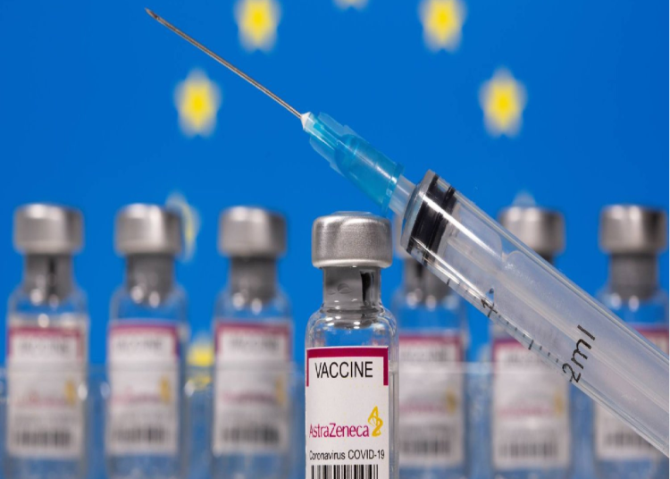 حالات وفاة وجلطات و أعراض خطيرة يكشفها مصريين وأجانب عن لقاح أسترازينيكا 1 لقاح جدري القرود