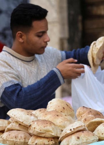 مفاجأة حول وزن رغيف الخبز المدعم بعد رفع سعره لـ20 قرش ماذا سيحدث 4 زيادة سعر رغيف الخبز المدعم