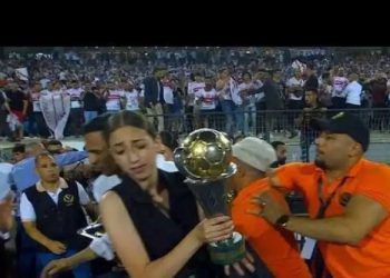 ماذا حدث مع فتاة كأس الكونفدرالية لانا علاء بإستاد القاهرة قبل تتويج الزمالك