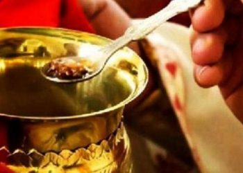 الأنبا نيقولا أنطونيو يرد بشان ملعقة التناول
