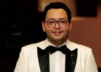 أحمد رزق ممنوع من الكلام بأمر من الطبيب ماذا حدث للنجم