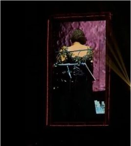 بالصور إنهيار شيرين عبدالوهاب على الهواء ودخولها في حالة بكاء هيستيري 3 99 4