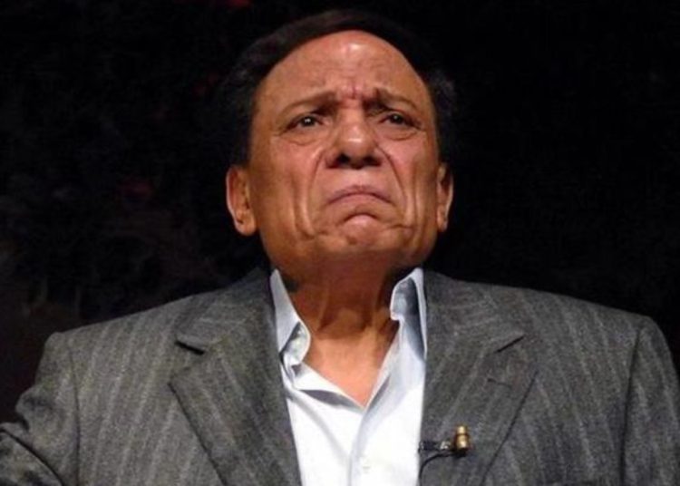 أسرار لا يعلمها أحد عن الزعيم عادل إمام جاكيت بإسمه و مراته هي الإستايلست 1 الزعيم