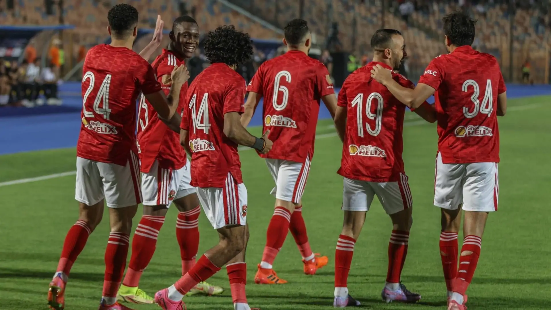 بالصورة تهنئة نادي الزمالك للنادي الأهلي بعد التتويج بأبطال إفريقيا 4 تشكيل الفريق