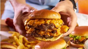 طريقة عمل البرجر بأسرار المطاعم و بكيلو مفروم 4 burgerr7