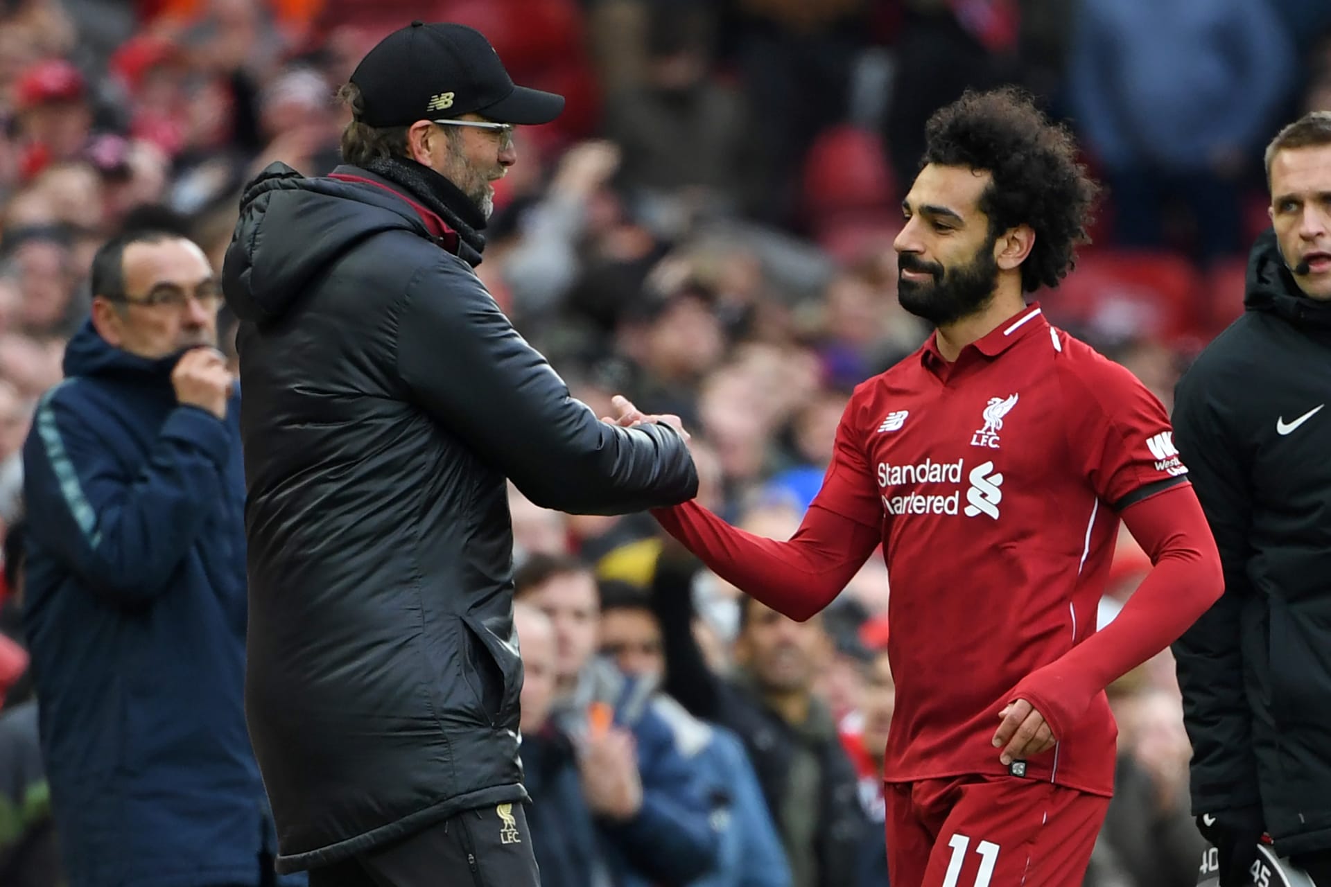 عاجل وبشكل مفاجئ محمد صلاح يعلن عن موقفه النهائي من الرحيل عن ليفربول 4 عقد محمد صلاح
