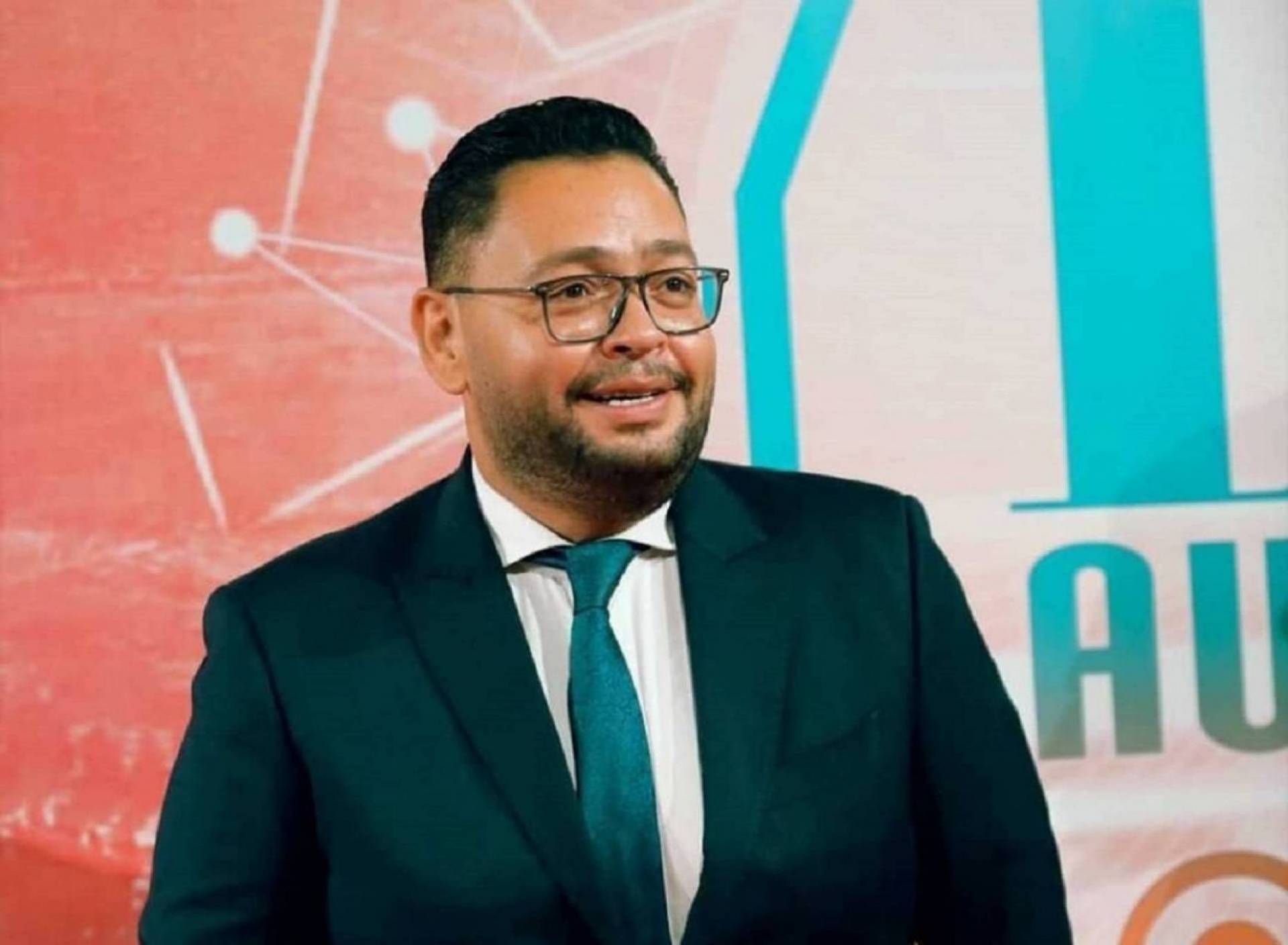 منع أحمد رزق من الكلام الأطباء يكشفون أسباب صادمة عن مرضه 2 منع أحمد رزق من الكلام