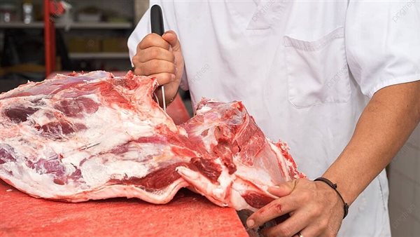 مصرع جزار بالشيخ زايد وهروب عجل بالتجمع أول ضحايا لحمة العيد 2 مصرع جزار بالشيخ زايد